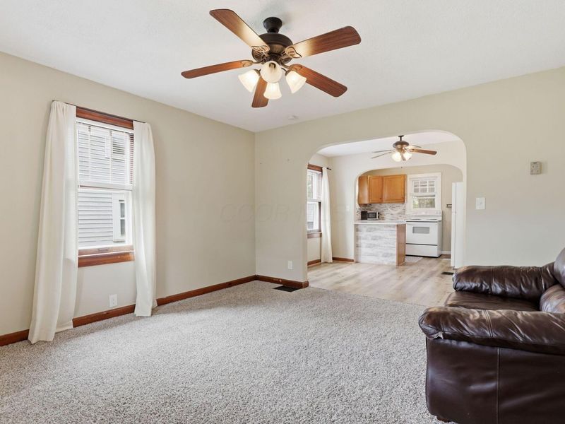 811 Medill Avenue, Lancaster, OH 43130 Photo 3