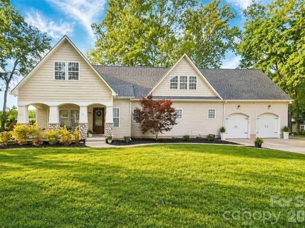 4484 Ranchway Drive SW, Concord, NC 28027