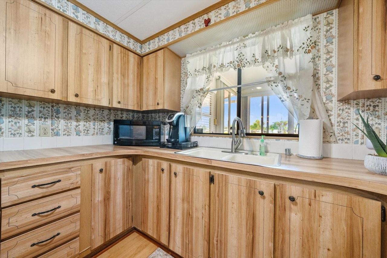 132 Lakeview Drive, Unit 132, Palmetto, FL 34221 Photo