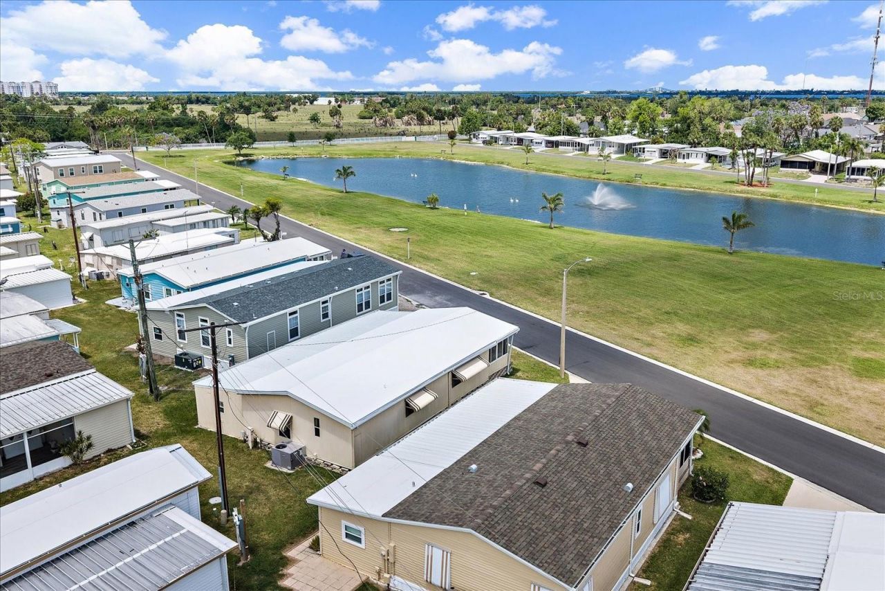 132 Lakeview Drive, Unit 132, Palmetto, FL 34221 Photo