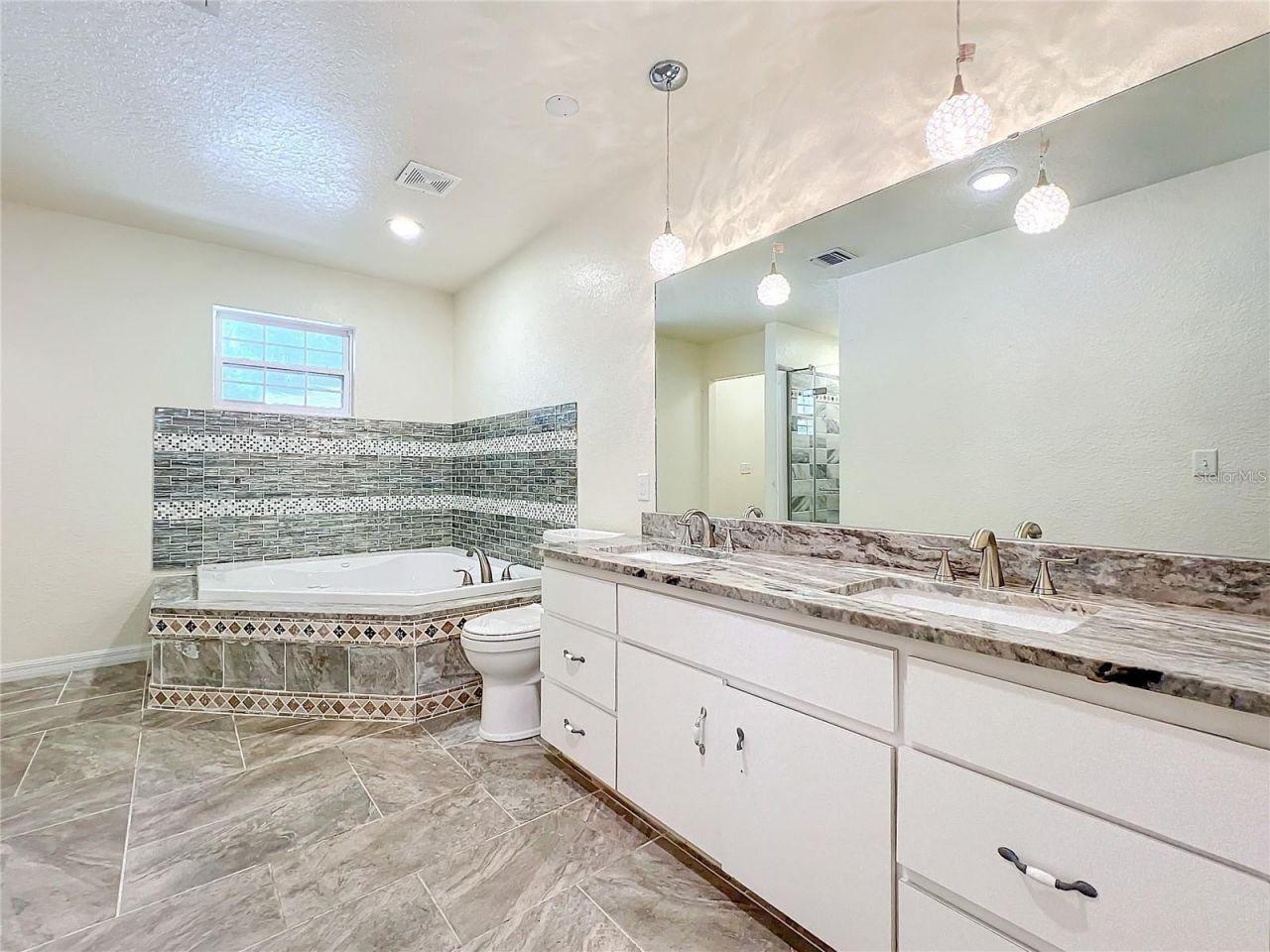25 E Chesley Avenue, Eustis, FL 32726 Photo