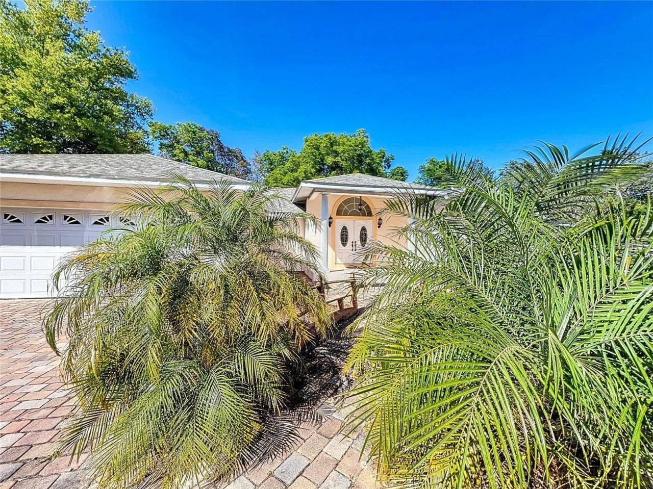 25 E Chesley Avenue, Eustis, FL 32726 Photo