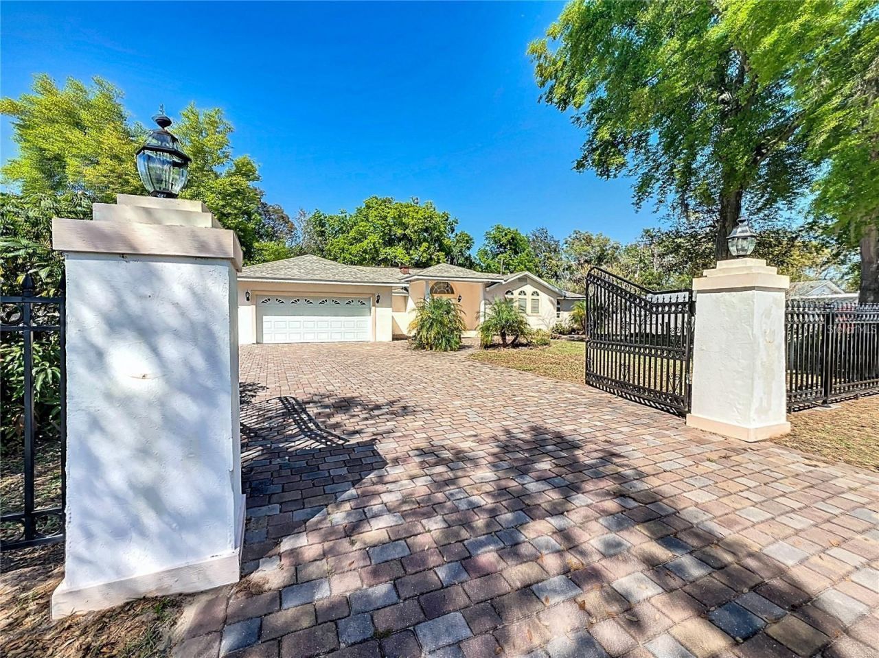 25 E Chesley Avenue, Eustis, FL 32726 Photo