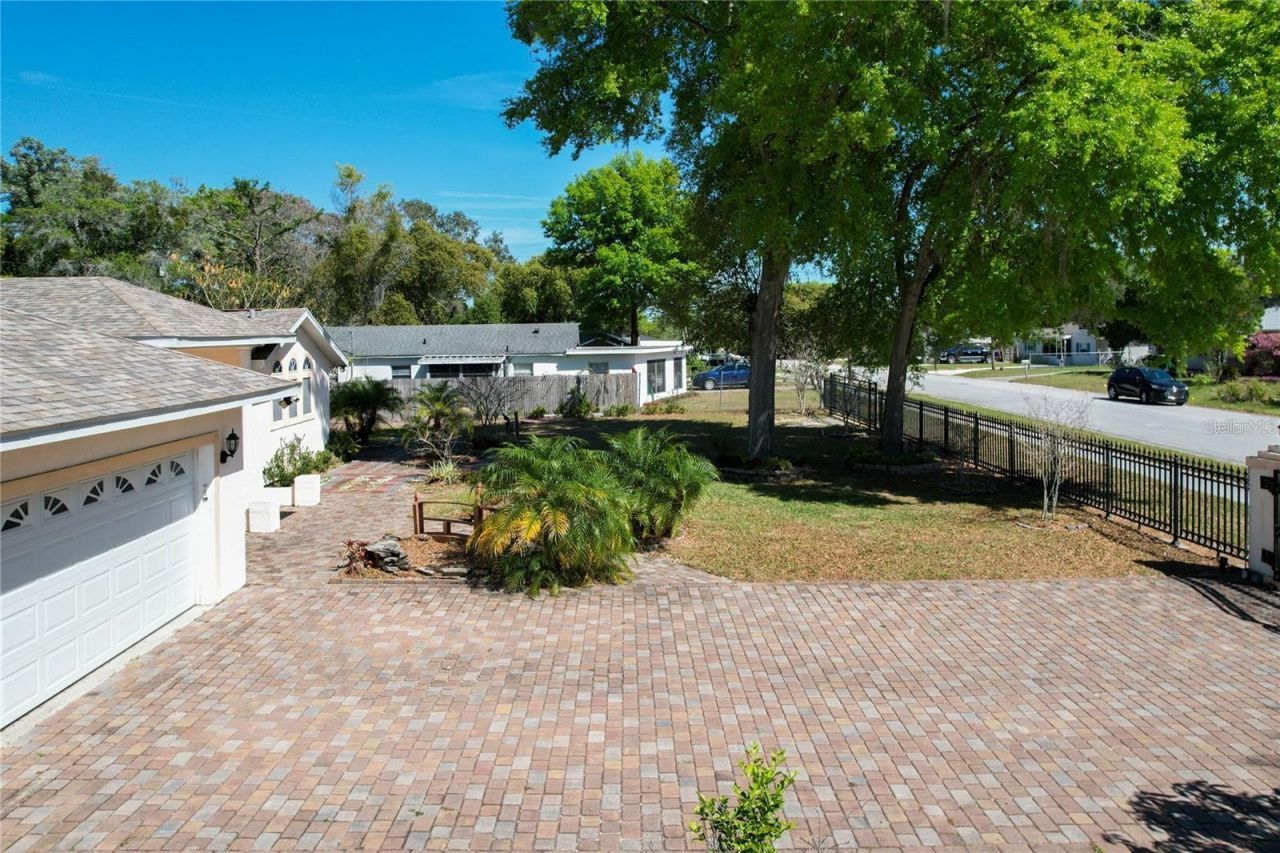 25 E Chesley Avenue, Eustis, FL 32726 Photo
