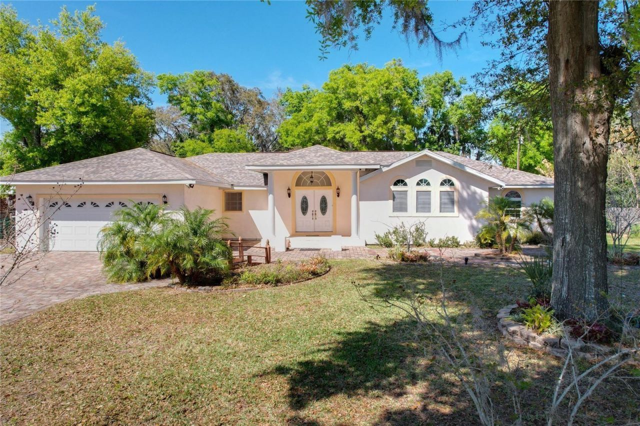 25 E Chesley Avenue, Eustis, FL 32726 Photo