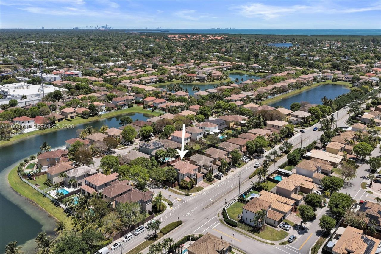 8987 SW 208th St , Cutler Bay, FL 33189 Photo