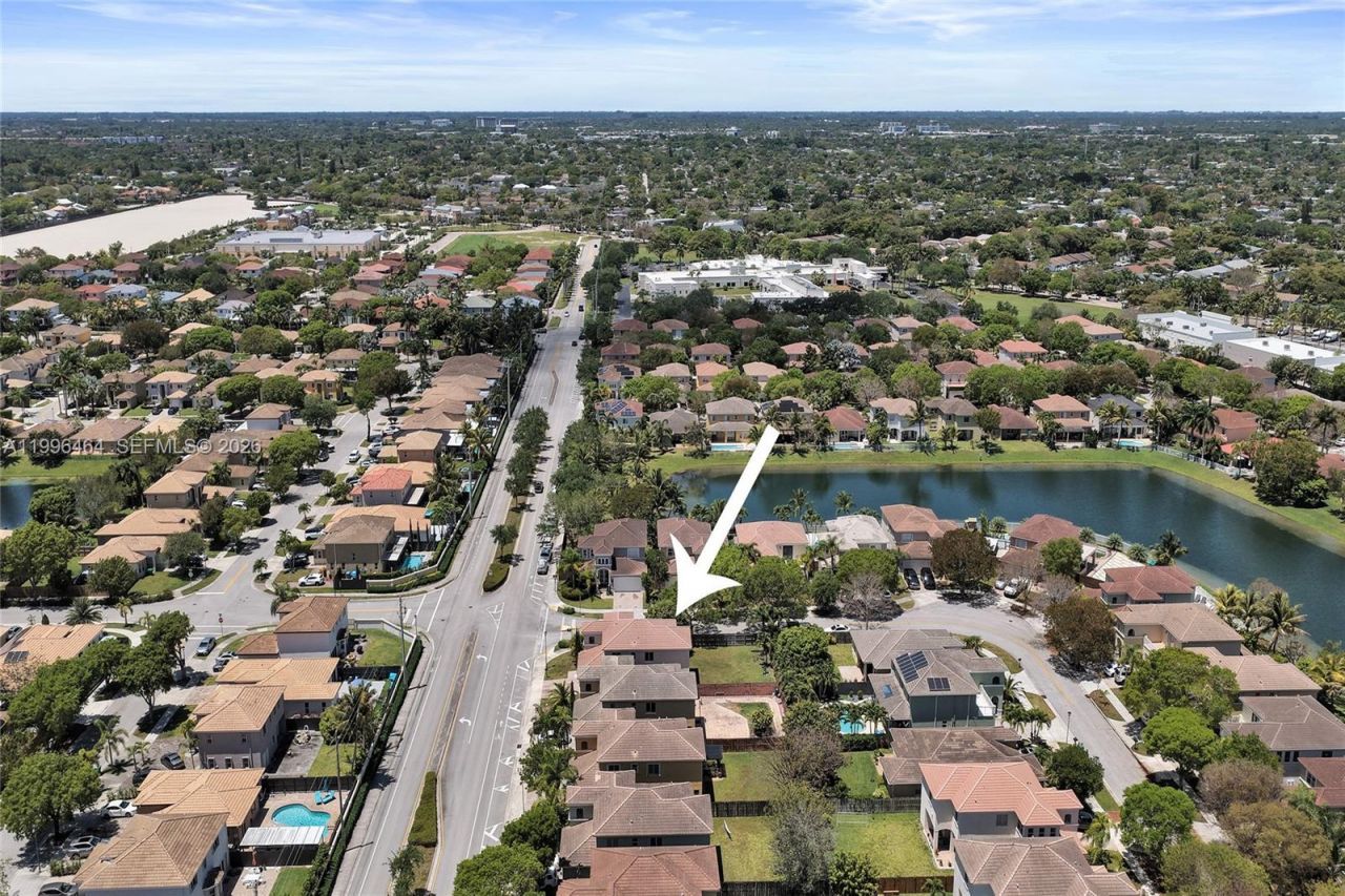 8987 SW 208th St , Cutler Bay, FL 33189 Photo