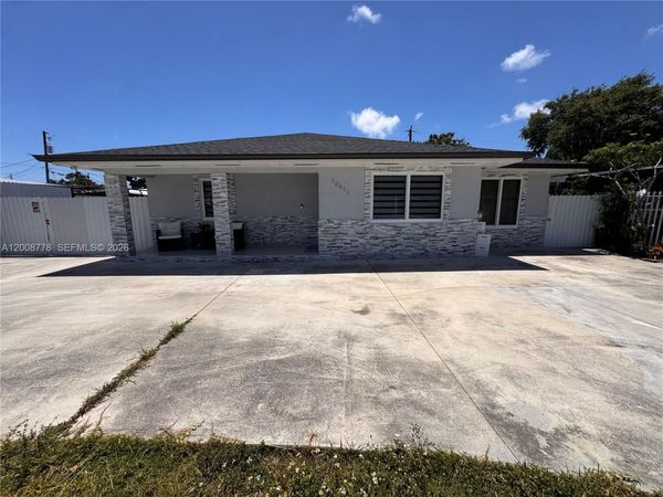 10412 SW 173rd St , Miami, FL 33157