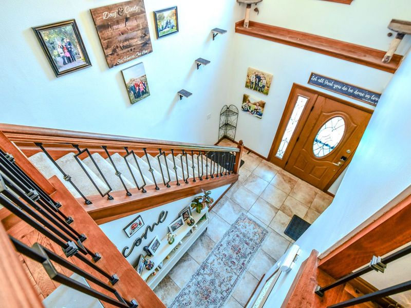 790 Chaucer Lane, Tipp City, OH 45371 Photo 13