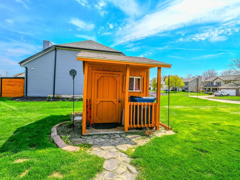 790 Chaucer Lane, Tipp City, OH 45371 Photo 43