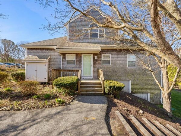 30 Harbor Hill Drive, UNIT 30, Buzzards Bay, MA 02532
