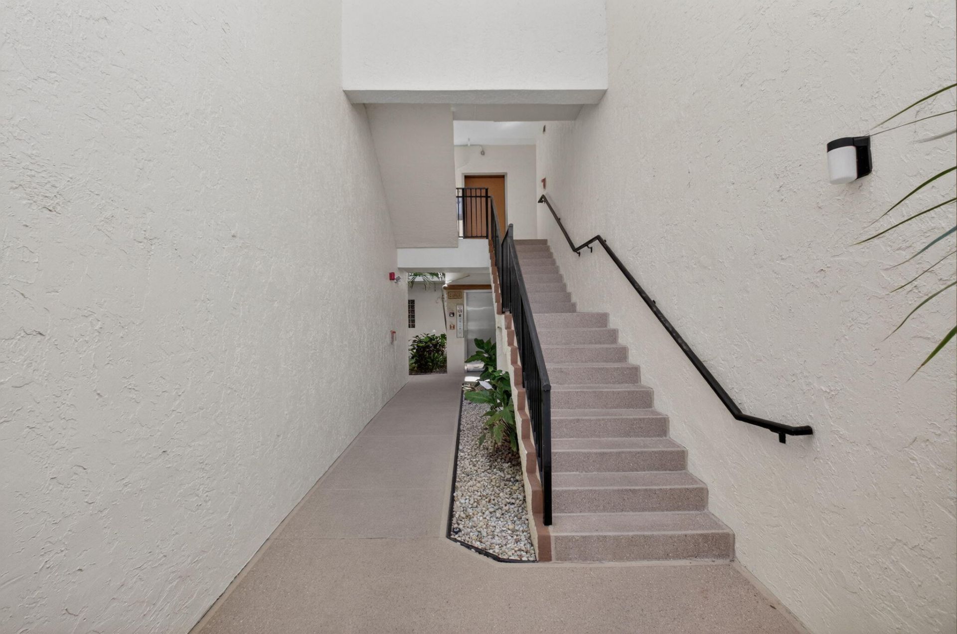 5155 Europa Drive, Unit M, Boynton Beach, FL 33437 Photo
