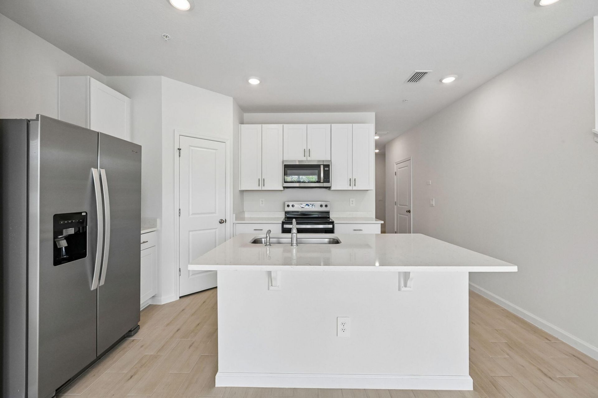 612 Salisbury Circle, Fort Pierce, FL 34982 Photo