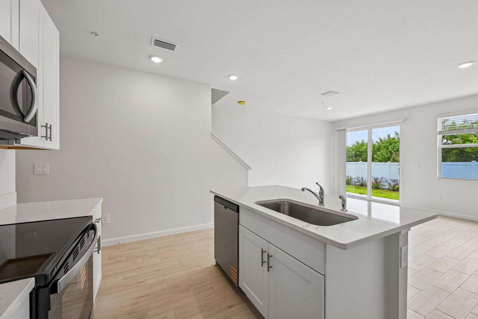 612 Salisbury Circle, Fort Pierce, FL 34982 Photo