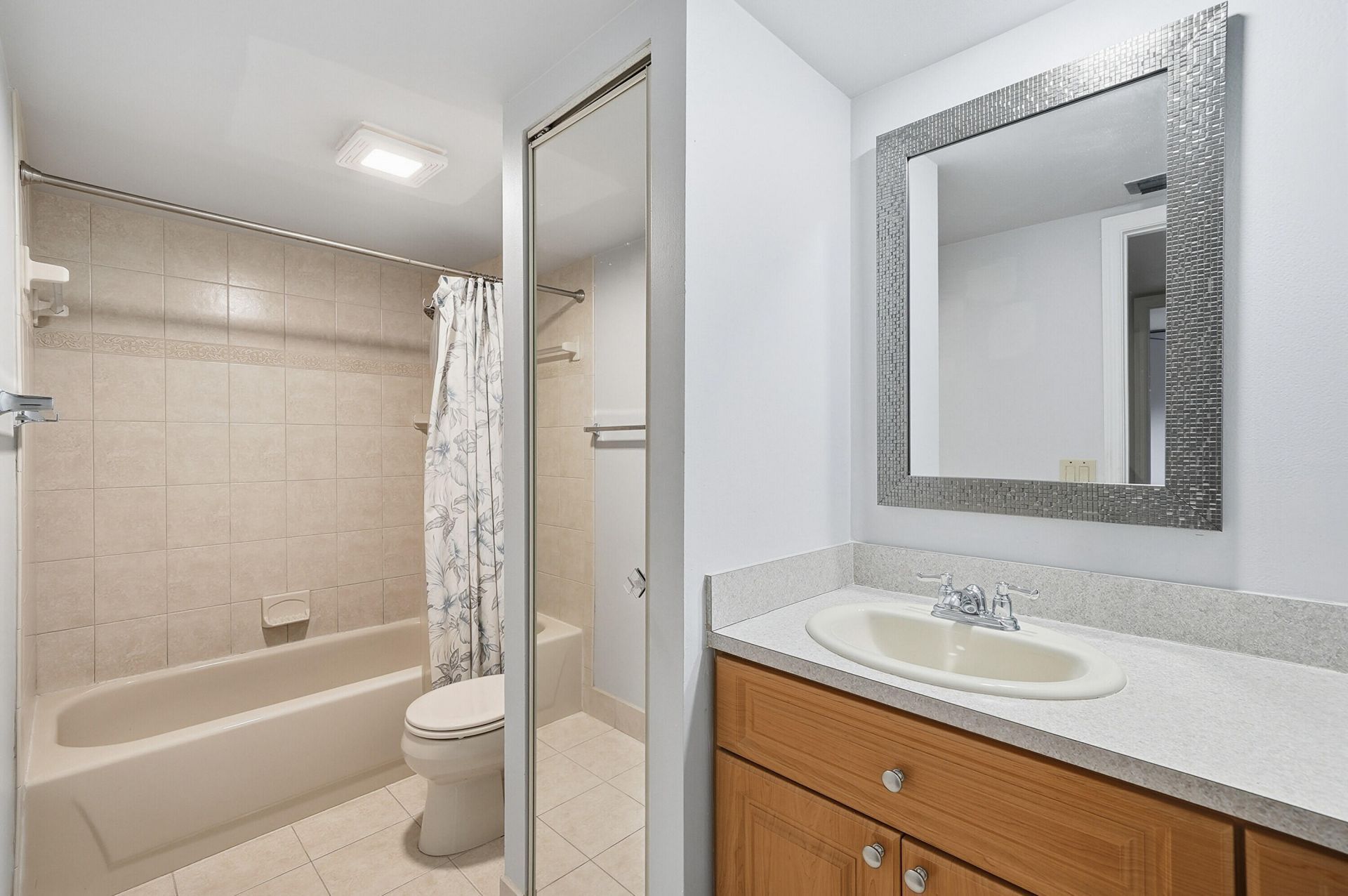 9972 NW 6th Court, Plantation, FL 33324 Photo