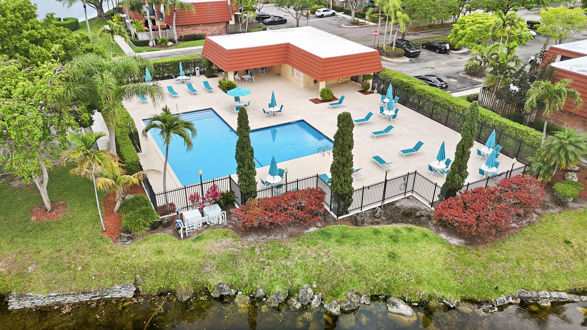 9972 NW 6th Court, Plantation, FL 33324 Photo