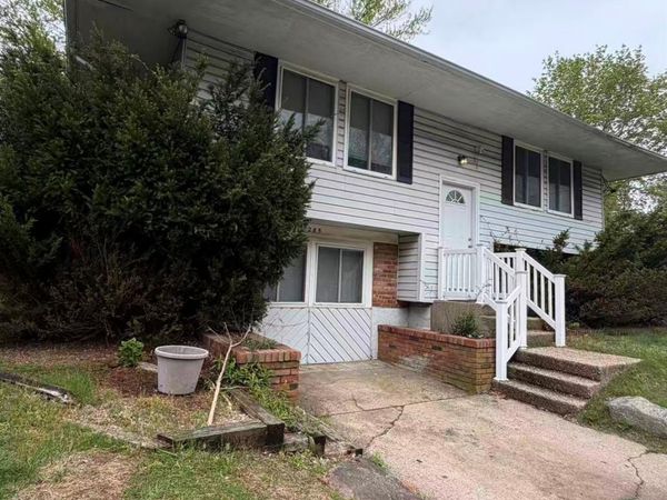 285 Sheep Pasture Road , East Setauket, NY 11733