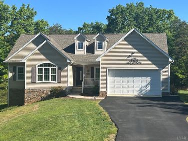 147 Shawnee Court, Madison Heights, VA 24572