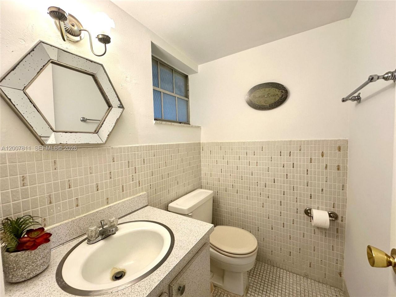 1001 Hillcrest Ct , Unit 306, Hollywood, FL 33021 Photo