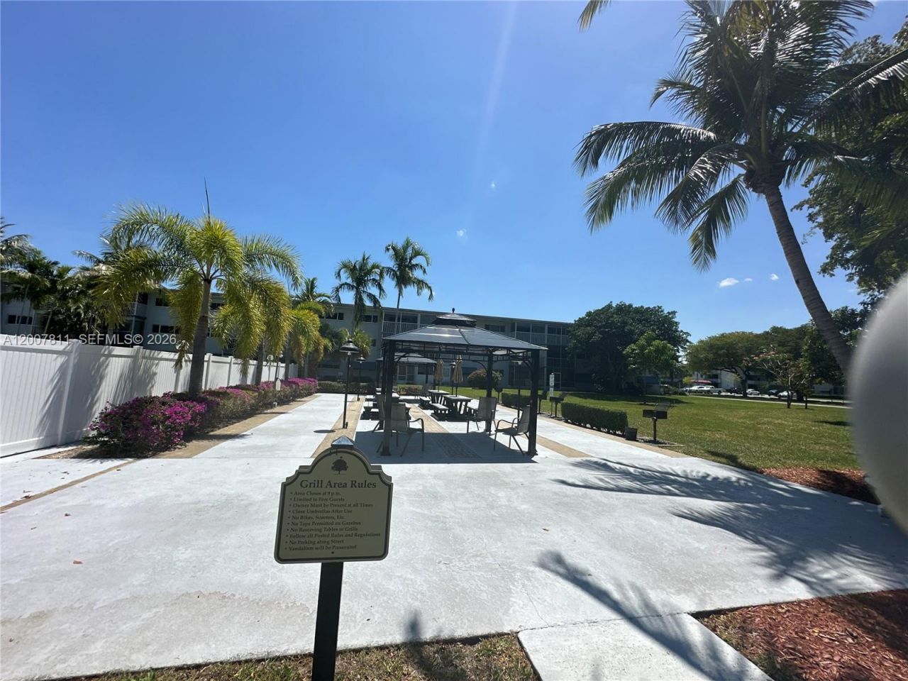 1001 Hillcrest Ct , Unit 306, Hollywood, FL 33021 Photo