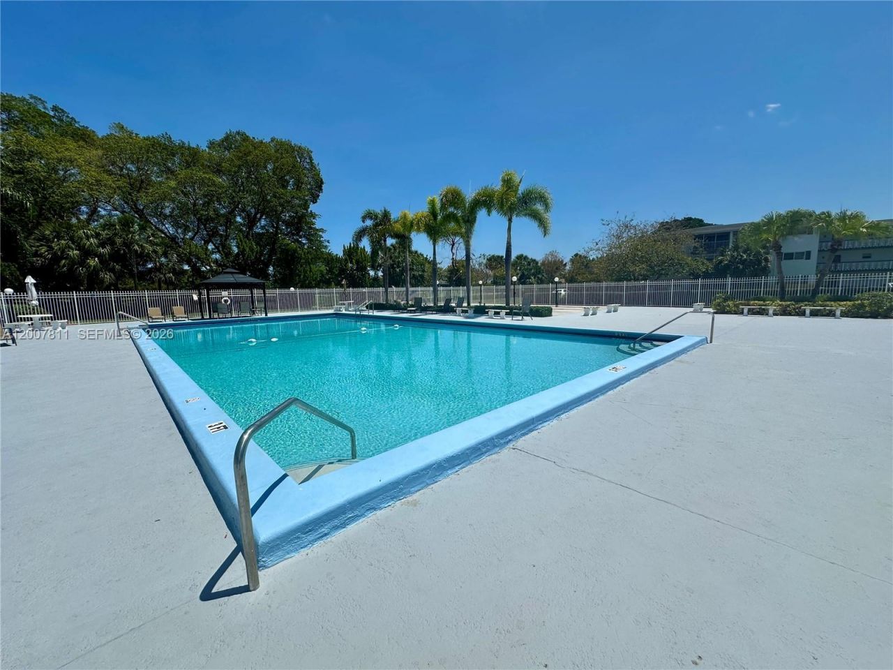 1001 Hillcrest Ct , Unit 306, Hollywood, FL 33021 Photo