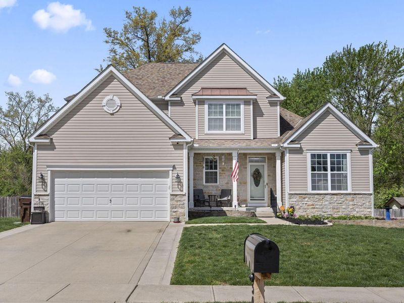 502 Rolling Acre Drive, Lithopolis, OH 43136 Photo 1