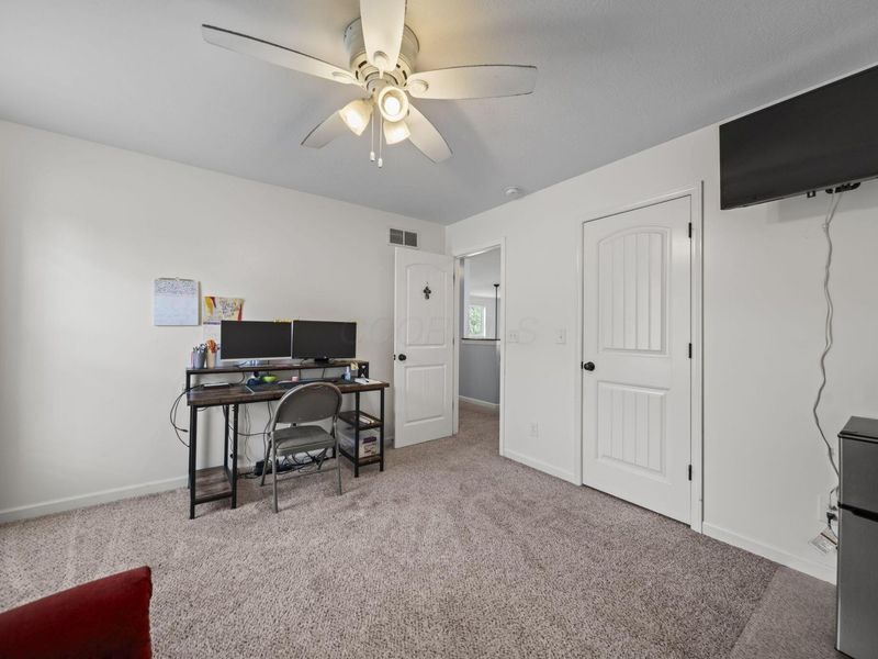 502 Rolling Acre Drive, Lithopolis, OH 43136 Photo 24