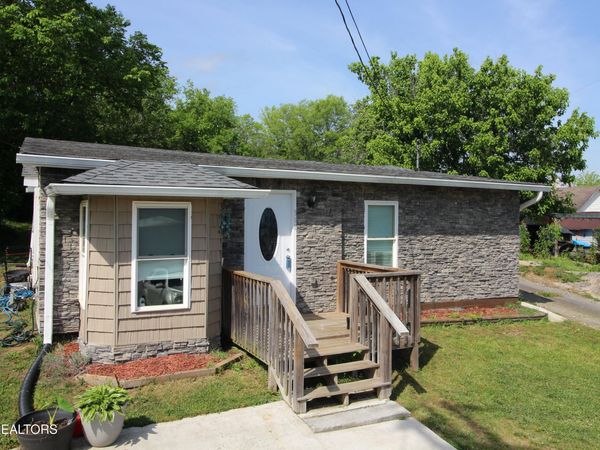 311 Bussell Ferry Rd, Lenoir City, TN 37771