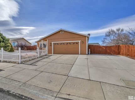 5620 Tassel Drive, Sun Valley, NV 89433 Photo