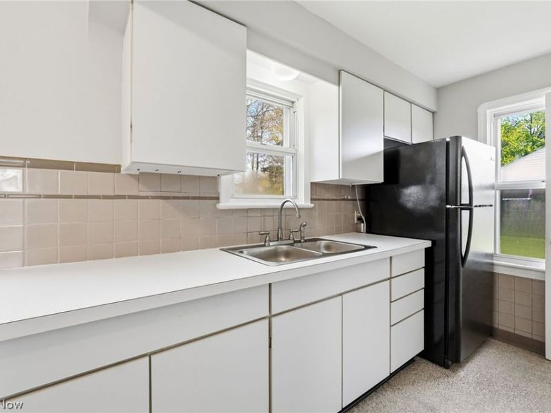 6210 Crossview Road, Seven Hills, OH 44131 Photo 17