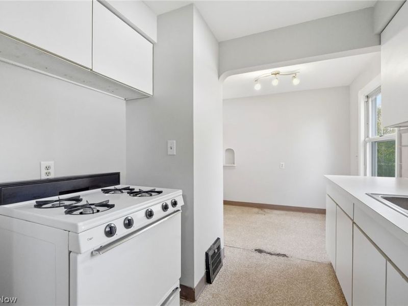 6210 Crossview Road, Seven Hills, OH 44131 Photo 19