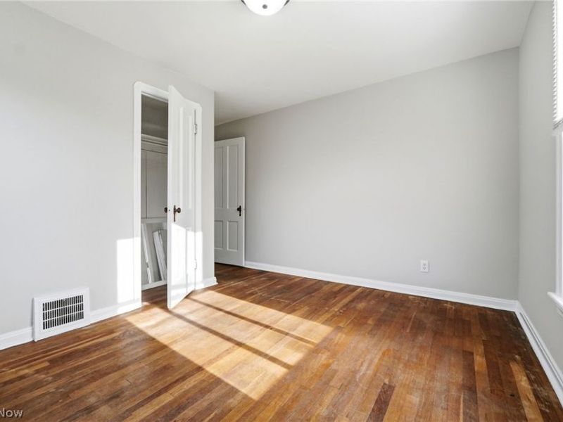 6210 Crossview Road, Seven Hills, OH 44131 Photo 25