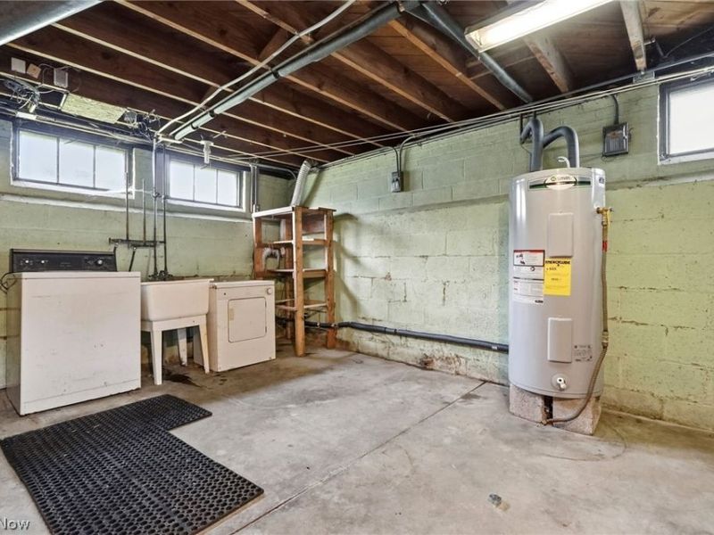 6210 Crossview Road, Seven Hills, OH 44131 Photo 31