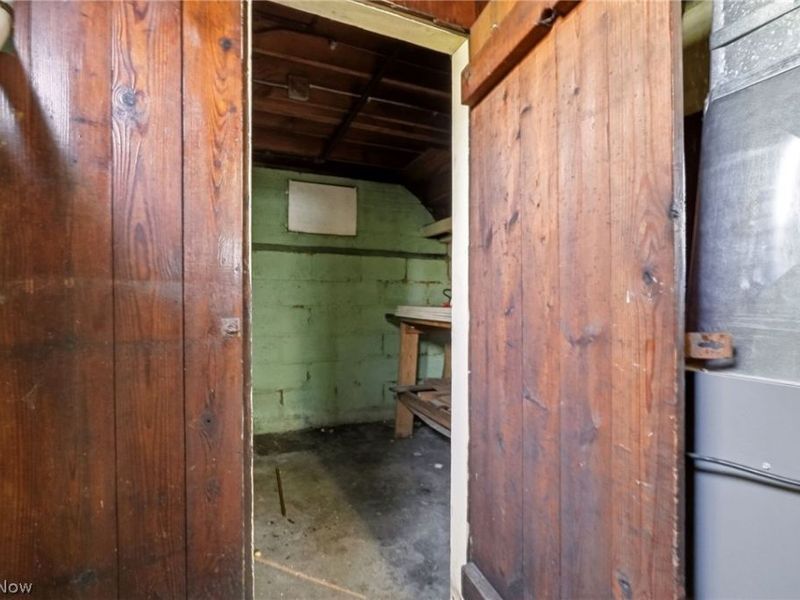 6210 Crossview Road, Seven Hills, OH 44131 Photo 32