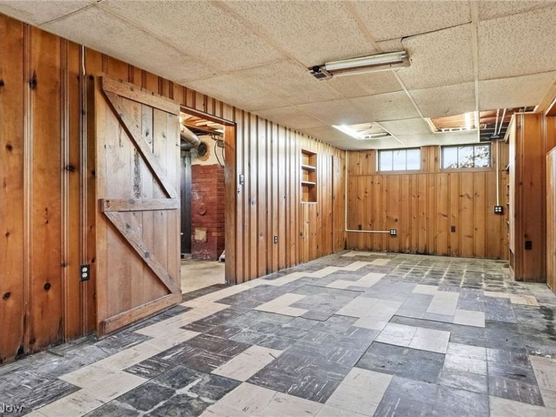 6210 Crossview Road, Seven Hills, OH 44131 Photo 35