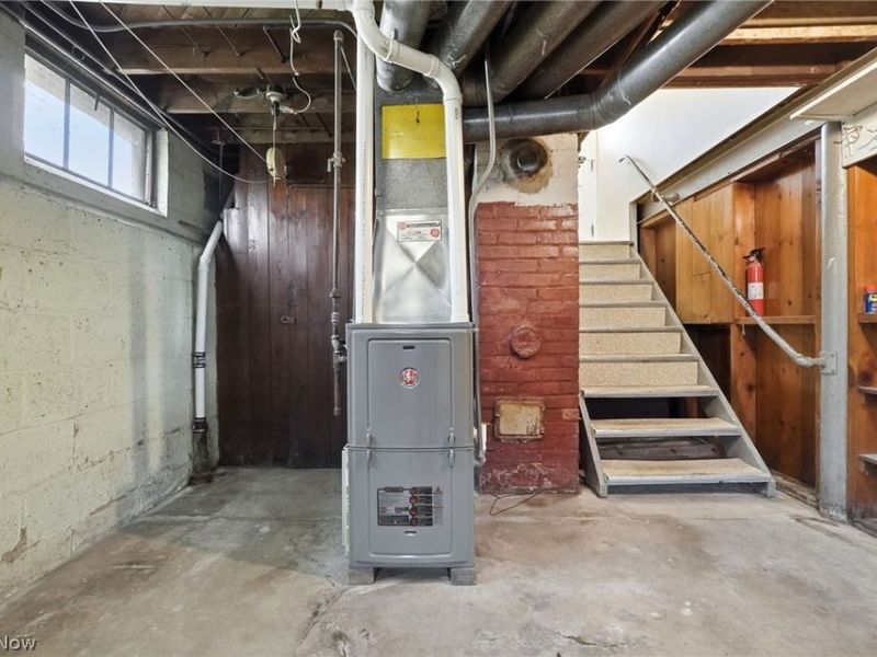 6210 Crossview Road, Seven Hills, OH 44131 Photo 38