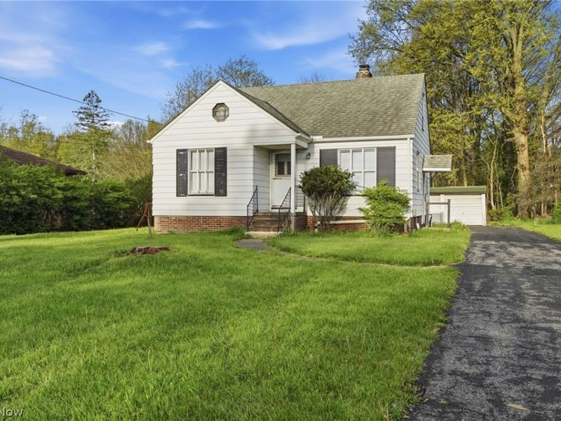 6210 Crossview Road, Seven Hills, OH 44131 Photo 4