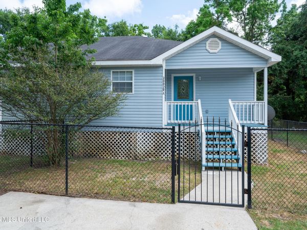 20029 Sunshine Drive, Long Beach, MS 39560