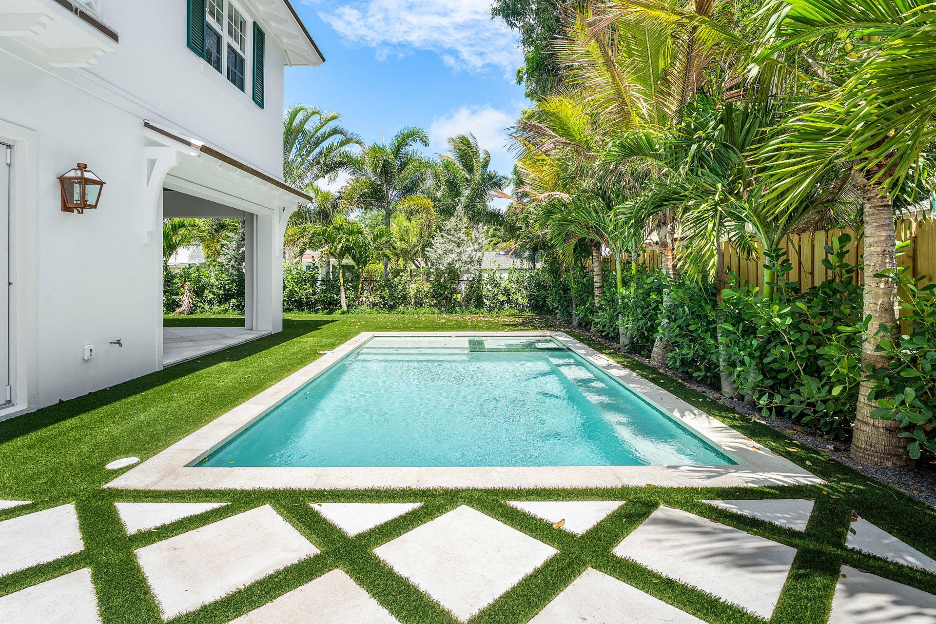 309 Greymon Drive, West Palm Beach, FL 33405 Photo