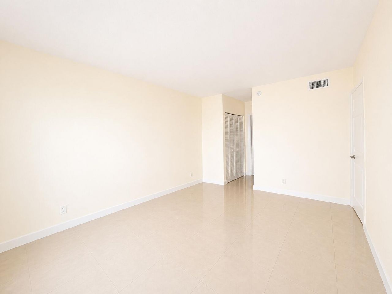 251 SE 6th Avenue, Unit 4, Pompano Beach, FL 33060 Photo