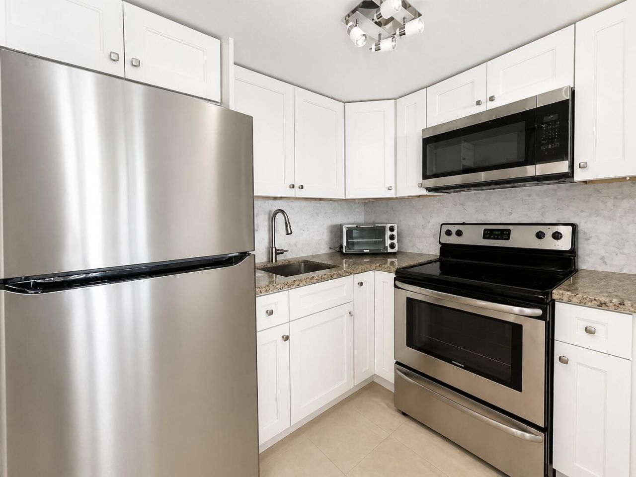 251 SE 6th Avenue, Unit 4, Pompano Beach, FL 33060 Photo