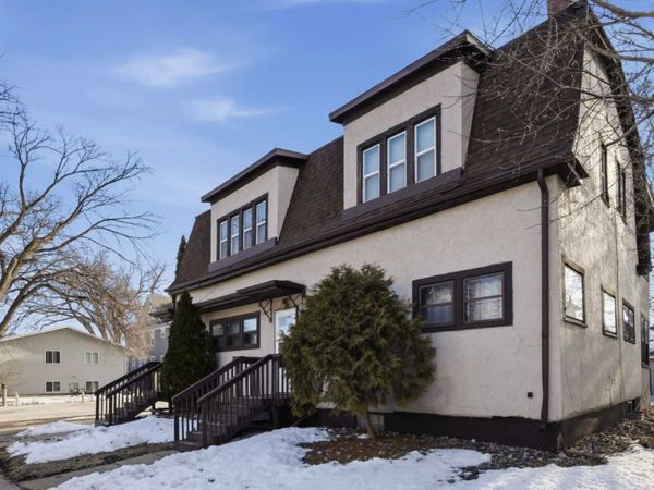 214-216 12th Street S, Fargo, ND 58103