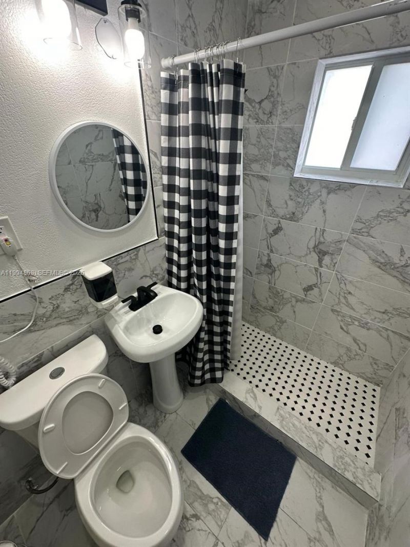 7460 NW 17th Ave , Miami, FL 33147 Photo