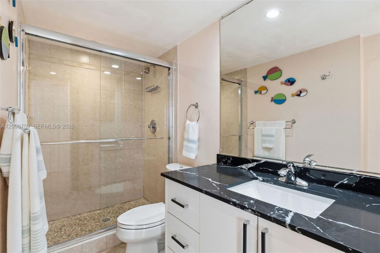 2030 S Ocean Dr , Unit 1820, Hallandale Beach, FL 33009 Photo