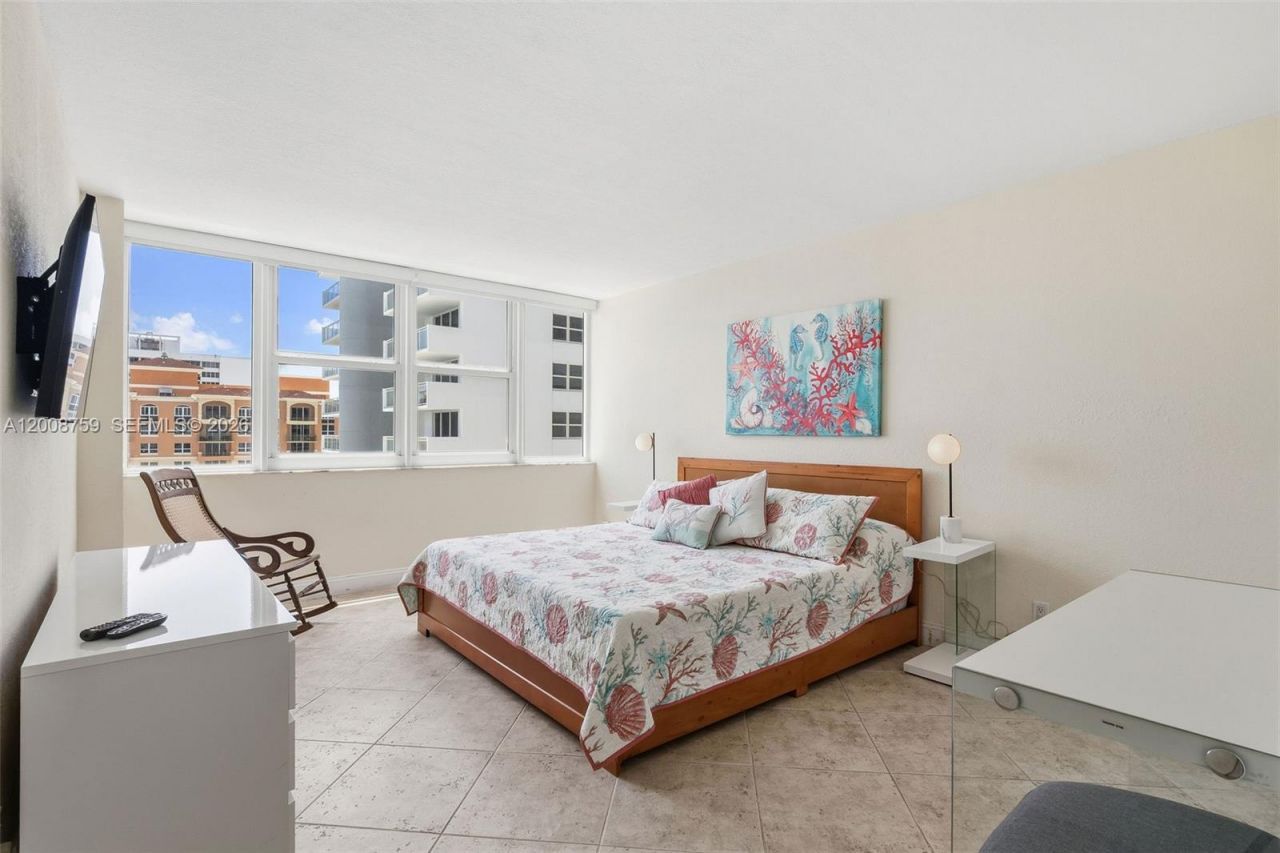 2030 S Ocean Dr , Unit 1820, Hallandale Beach, FL 33009 Photo