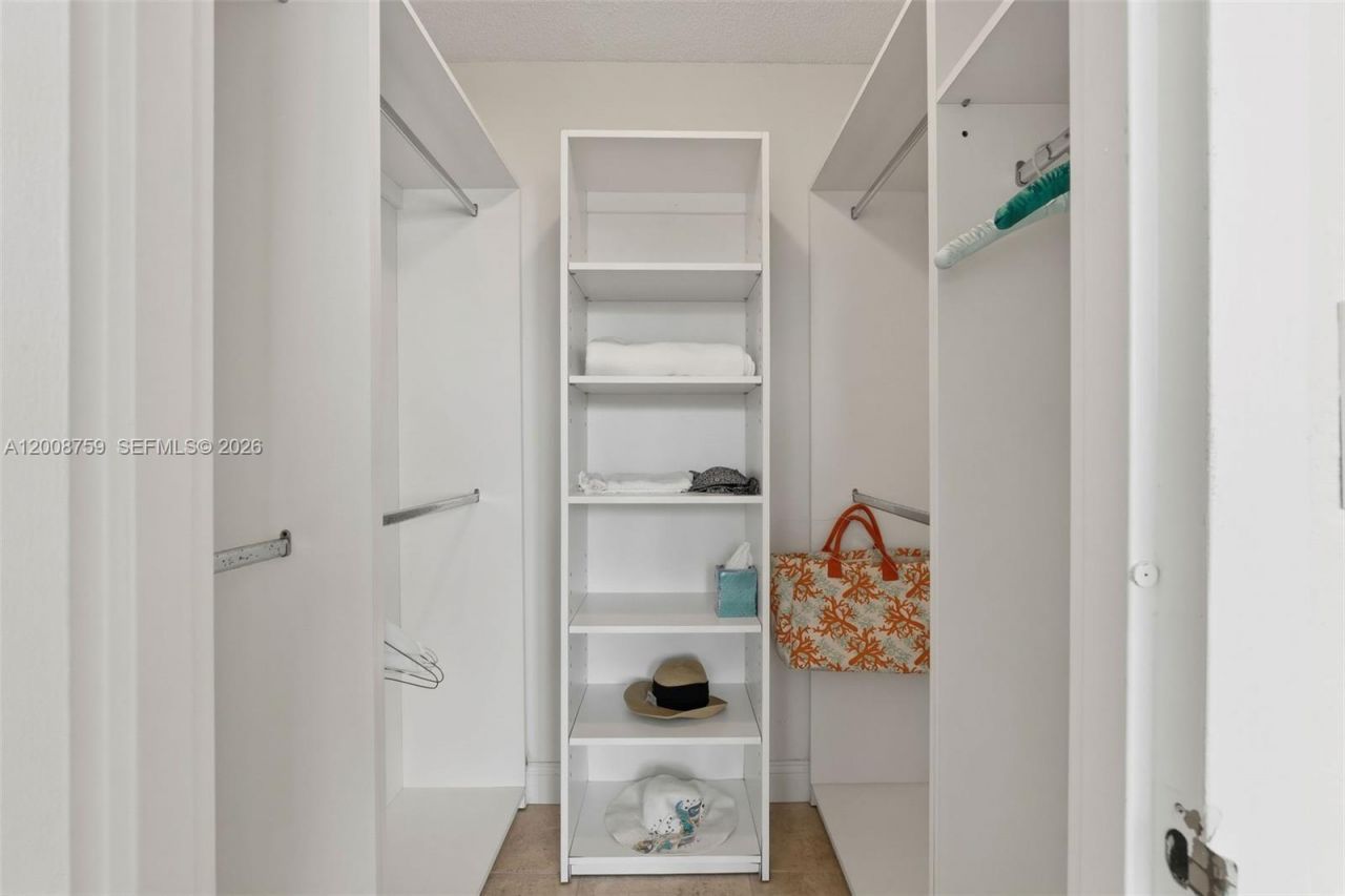 2030 S Ocean Dr , Unit 1820, Hallandale Beach, FL 33009 Photo