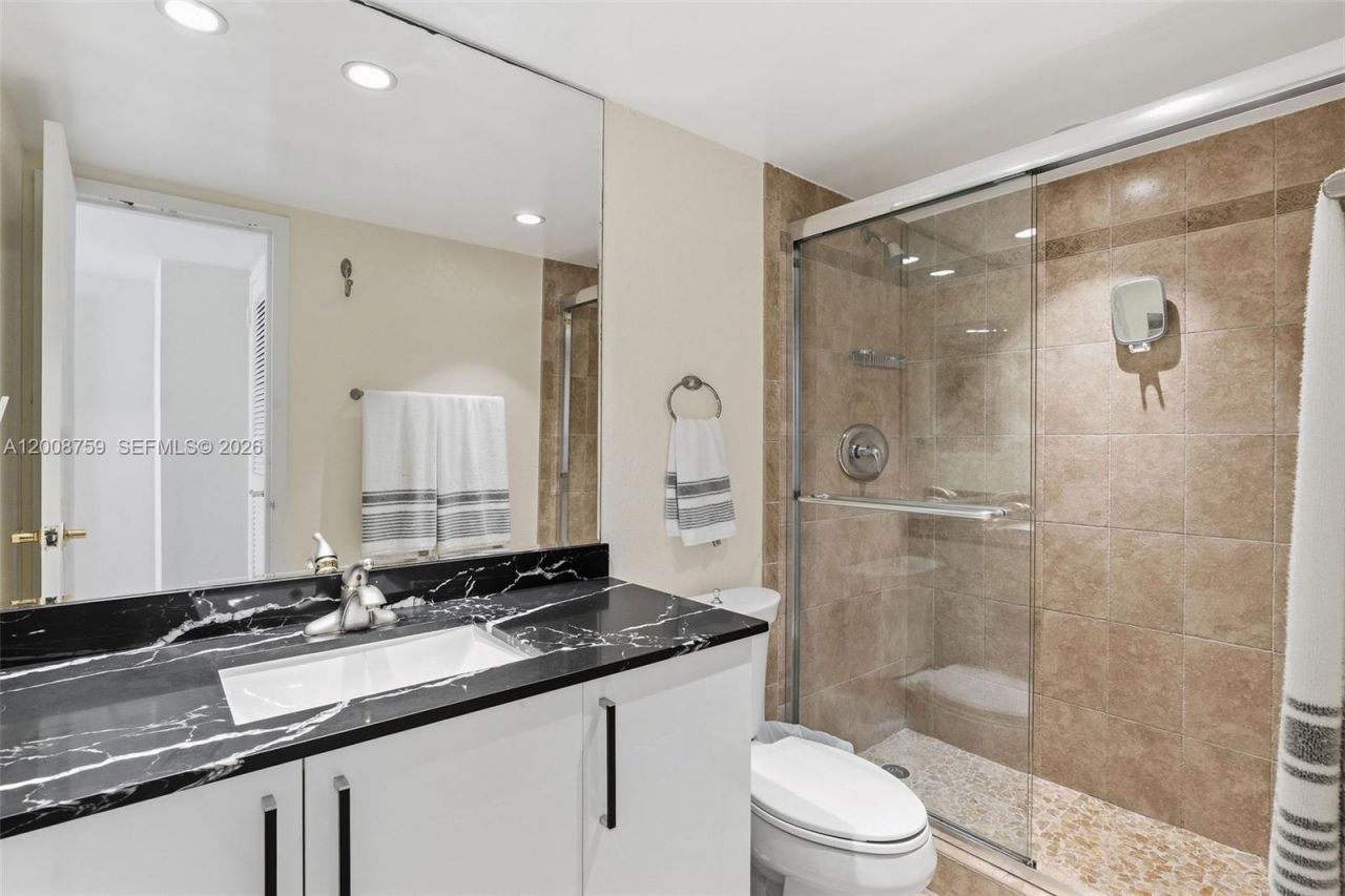 2030 S Ocean Dr , Unit 1820, Hallandale Beach, FL 33009 Photo