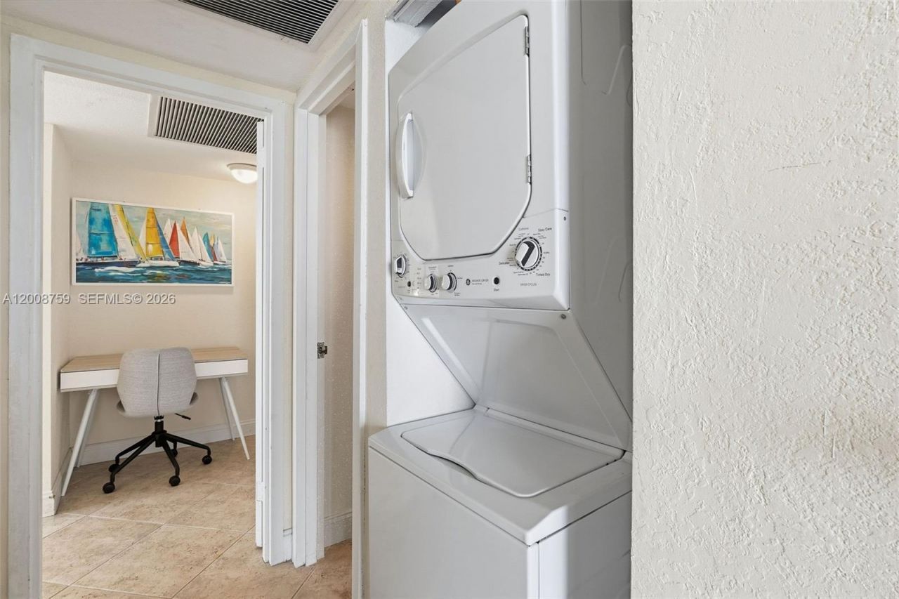 2030 S Ocean Dr , Unit 1820, Hallandale Beach, FL 33009 Photo