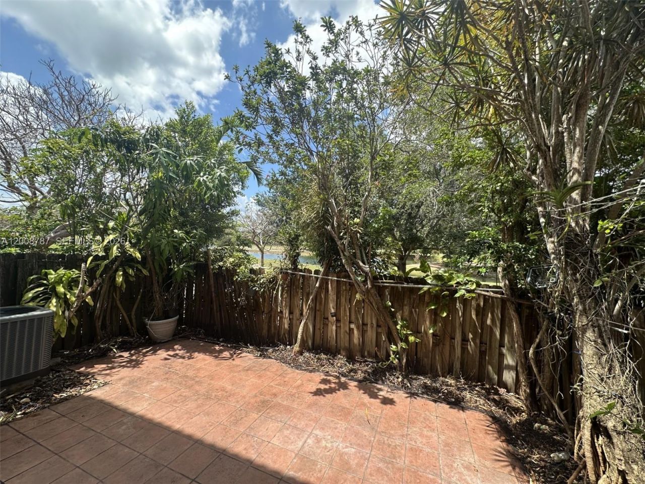 7125 NW 173rd Dr, Unit 2401, Hialeah, FL 33015 Photo