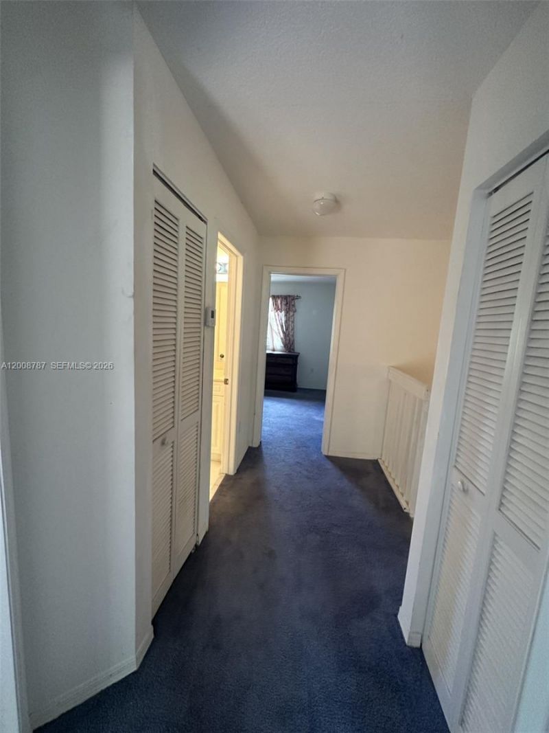7125 NW 173rd Dr, Unit 2401, Hialeah, FL 33015 Photo